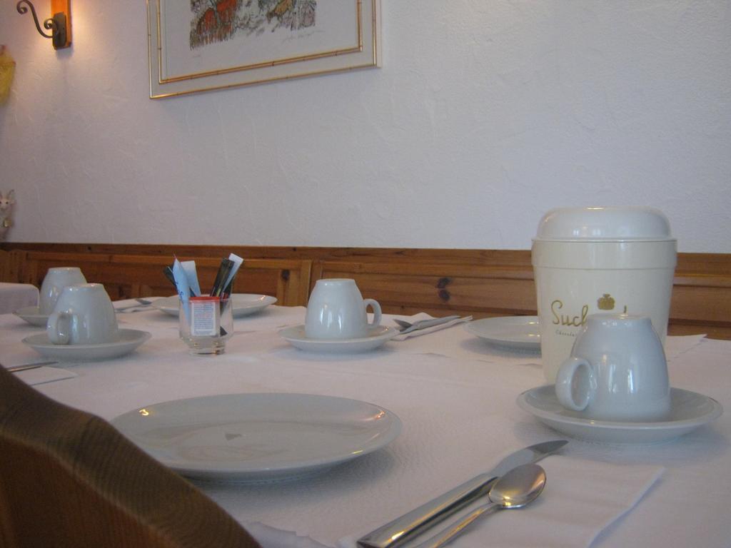 באד ראגאץ Hotel Garni Ursalina מראה חיצוני תמונה