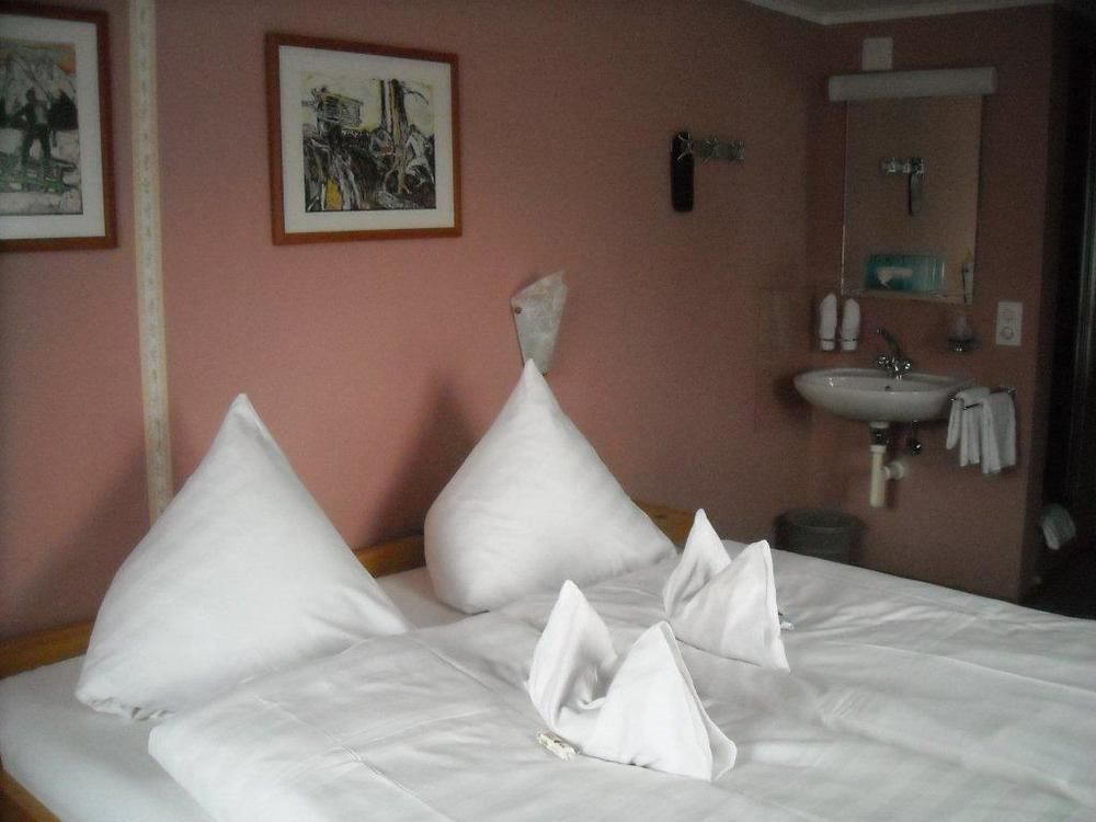 באד ראגאץ Hotel Garni Ursalina מראה חיצוני תמונה
